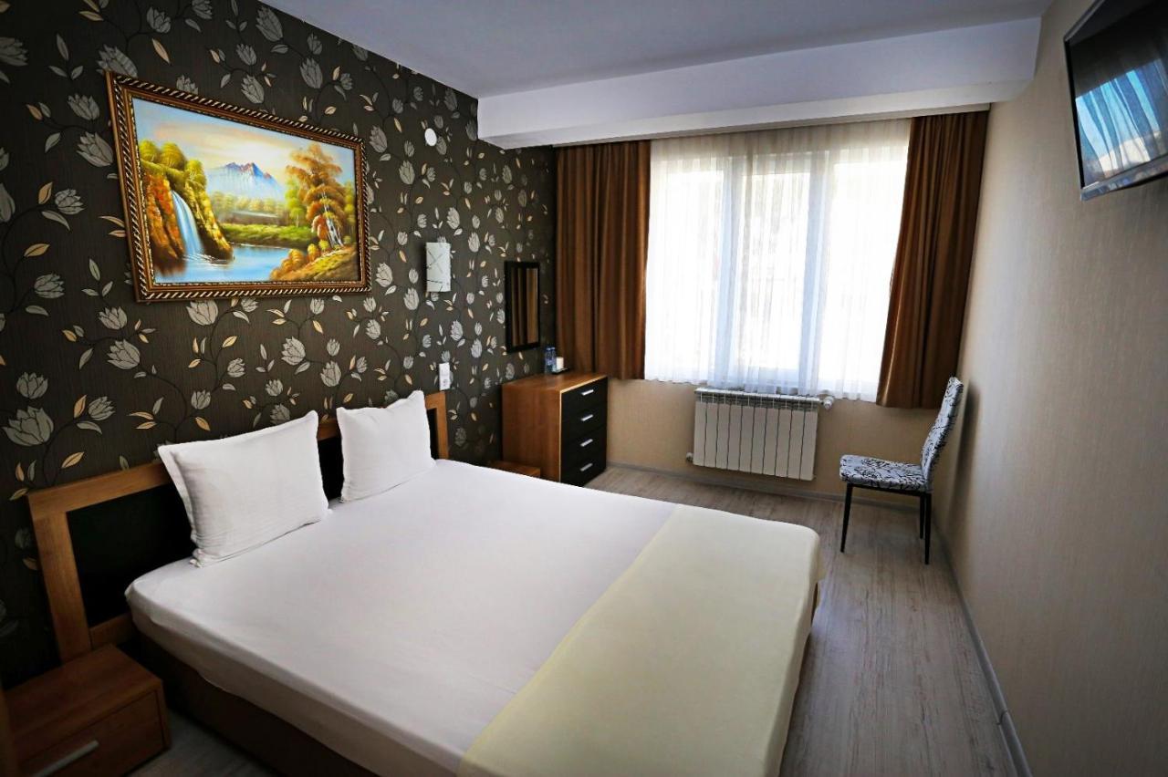 Apart Hotel Central Momchilgrad Εξωτερικό φωτογραφία