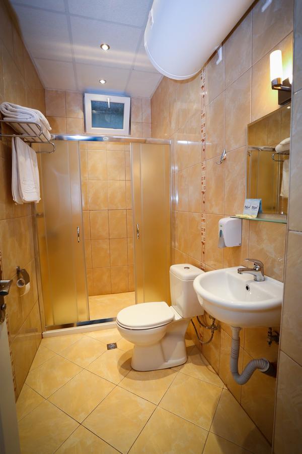 Apart Hotel Central Momchilgrad Εξωτερικό φωτογραφία